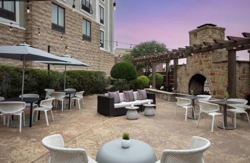 Lewisville Hotel | Hilton Garden Inn Dallas Lewisville