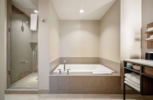 Edmond Hotel | Hilton Garden Inn Edmond/Oklahoma City North, OK