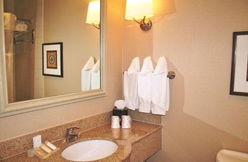 El Paso Hotel | Hilton Garden Inn El Paso University