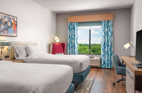 Grapevine Hotel | Hilton Garden Inn Grapevine at Silverlake Crossing
