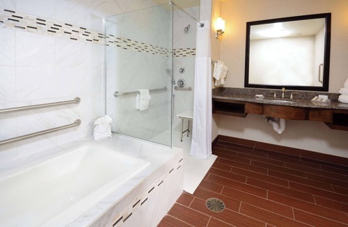 Greensboro Hotel | Hilton Garden Inn Greensboro Airport
