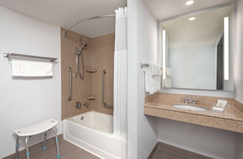Goffs Hotel | Hilton Garden Inn Halifax Airport