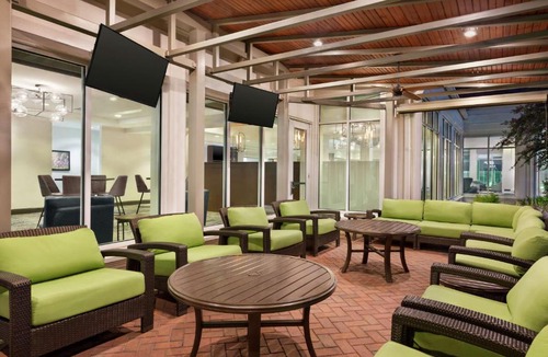 Energy Corridor Hotel | Hilton Garden Inn Houston Energy Corridor