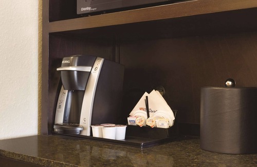 Deco Hotel | Hilton Garden Inn Houston NW/Willowbrook