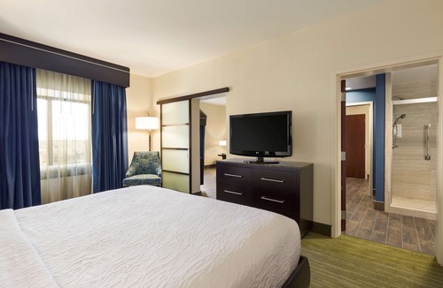 Deco Hotel | Hilton Garden Inn Houston NW/Willowbrook