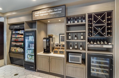 Fairbanks Hotel | Hilton Garden Inn Houston NW America Plaza
