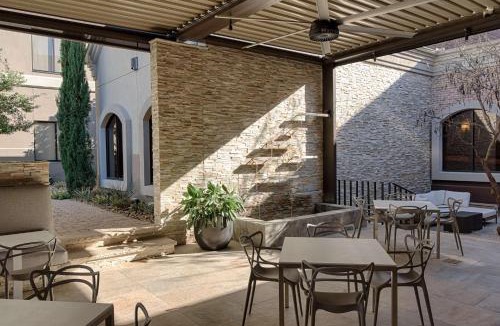 Las Colinas Hotel | Hilton Garden Inn Las Colinas