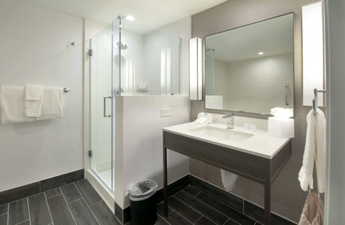 Las Colinas Hotel | Hilton Garden Inn Las Colinas