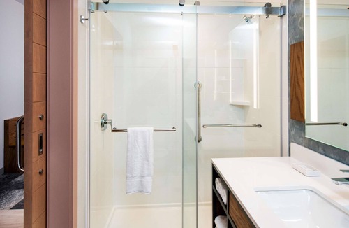 Moncton Hotel | Hilton Garden Inn Moncton, NB