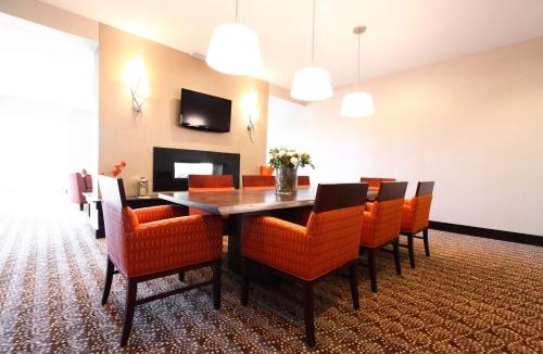 Olathe Hotel | Hilton Garden Inn Olathe