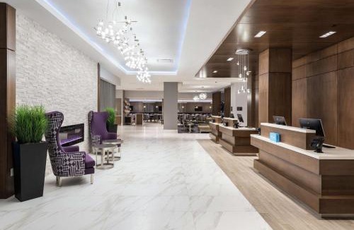 Byward Market - Parliament Hill Hotel | Hilton Garden Inn Ottawa Downtown