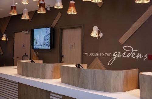 Quartier Atlantis Hotel | Hilton Garden Inn Paris Massy