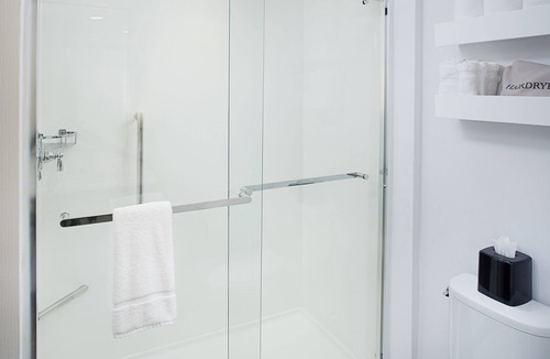 Fox Point Hotel | Hilton Garden Inn Providence