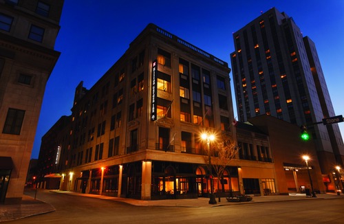 Central Business District Hotel | Hilton Garden Inn Rochester Downtown