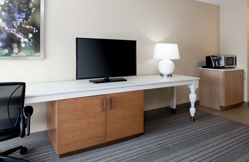 East Roseville Parkway Hotel | Hilton Garden Inn Roseville