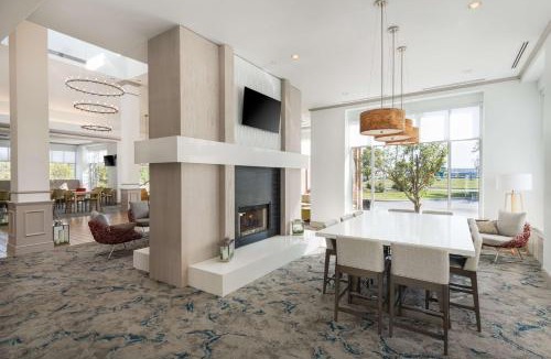 St. Charles Hotel | Hilton Garden Inn Saint Charles