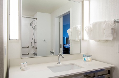 Salina Hotel | Hilton Garden Inn Salina