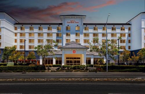 East San Mateo Hotel | Hilton Garden Inn San Mateo