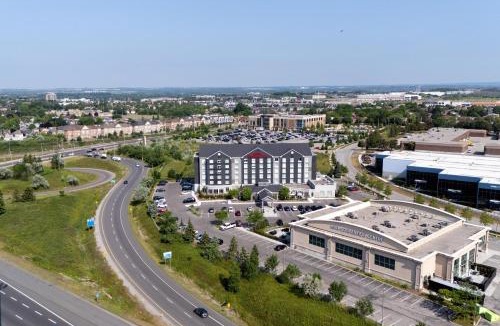 Ajax Hotel | Hilton Garden Inn Toronto/Ajax