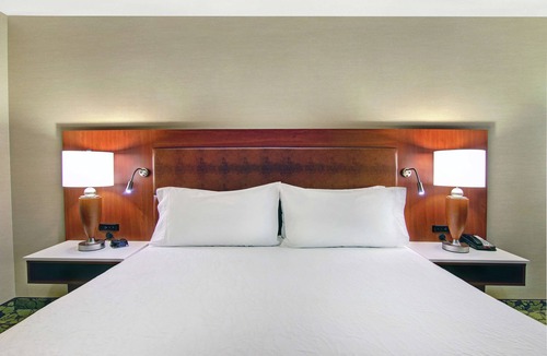 Thornhill Hotel | Hilton Garden Inn Toronto/Markham