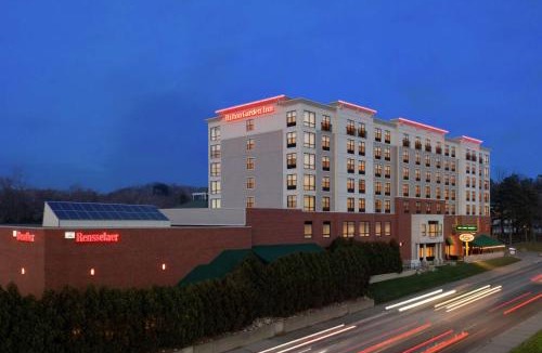 Troy Hotel | Hilton Garden Inn Troy