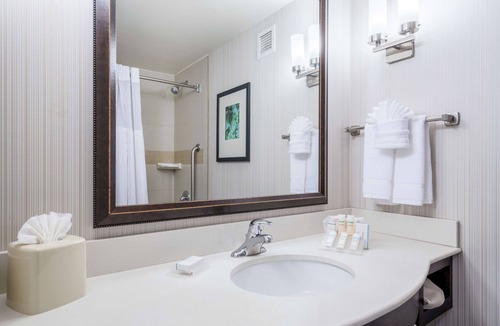 Arcola Hotel | Hilton Garden Inn Valley Forge/Oaks