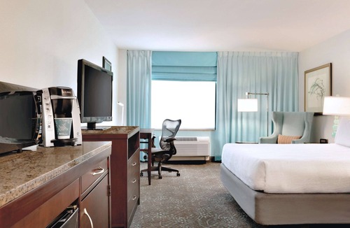 Central Business District Hotel | Hilton Garden Inn Worcester