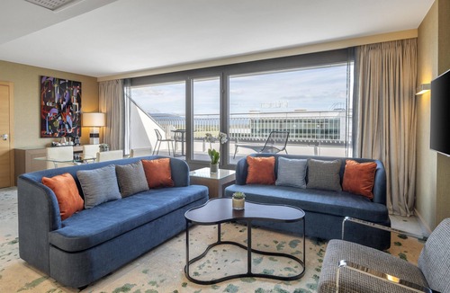 Le Grand-Saconnex Hotel | Hilton Geneva Hotel and Conference Centre