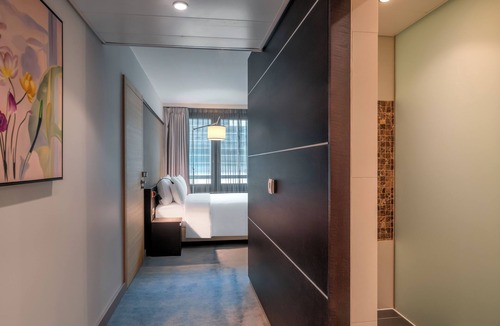 Le Grand-Saconnex Hotel | Hilton Geneva Hotel and Conference Centre