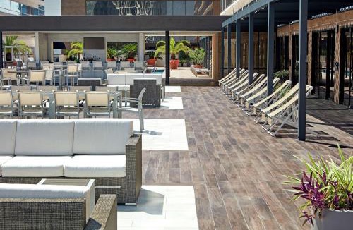 Texas Medical Center Hotel | Hilton Houston Plaza/Medical Center