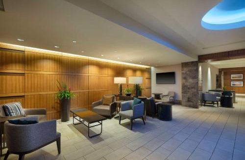 Mile Square Hotel | Hilton Indianapolis Hotel & Suites
