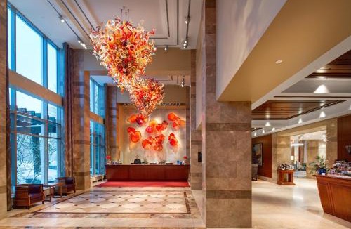 District Saint - Raymond - Vanier Hotel | Hilton Lac-Leamy