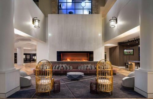 Downtown Hotel | Hilton Lexington Downtown