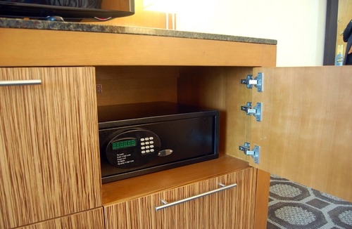 Melville Hotel | Hilton Long Island/Huntington