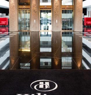Barajas Hotel | Hilton Madrid Airport