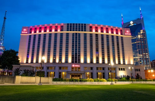 Sobro Hotel | Hilton Nashville Downtown
