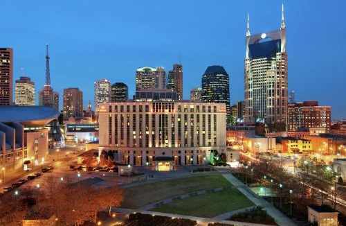 Sobro Hotel | Hilton Nashville Downtown