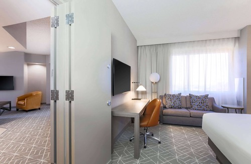 Richardson Hotel | Hilton Richardson Dallas