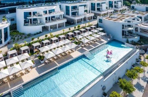 Rubesi Hotel | Hilton Rijeka Costabella Beach Resort And Spa