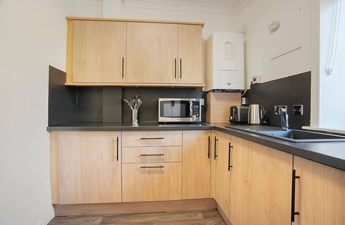 Central Aberdeen Apartment | Hilton Road Apartment