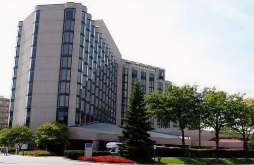 Rosemont Hotel | Hilton Rosemont Chicago O'Hare