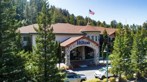 Scotts Valley Hotel | Hilton Santa Cruz Scotts Valley