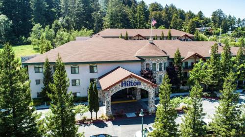 Scotts Valley Hotel | Hilton Santa Cruz Scotts Valley