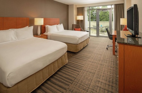 Downtown Vancouver Hotel | Hilton Vancouver Washington