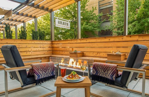 Downtown Vancouver Hotel | Hilton Vancouver Washington