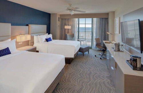 Northeast Virginia Beach Resort | Hilton Virginia Beach Oceanfront