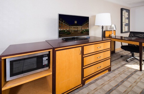 Newark Hotel | Hilton Wilmington/Christiana