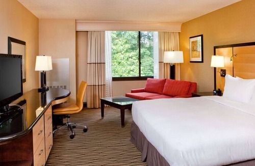 Woodcliff Lake Hotel | Hilton Woodcliff Lake