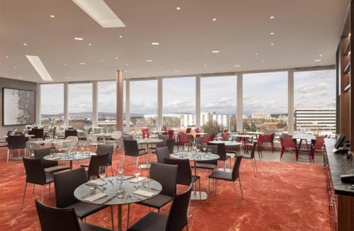 Glattbrugg Hotel | Hilton Zurich Airport