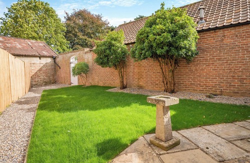 Sharow Cottage | Himba Cottage - UK44767